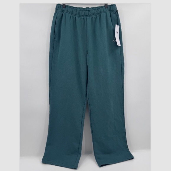 Alo Sweatpants Women Large NEW Accolade Straight Leg Winter Ivy Fleece Comfy